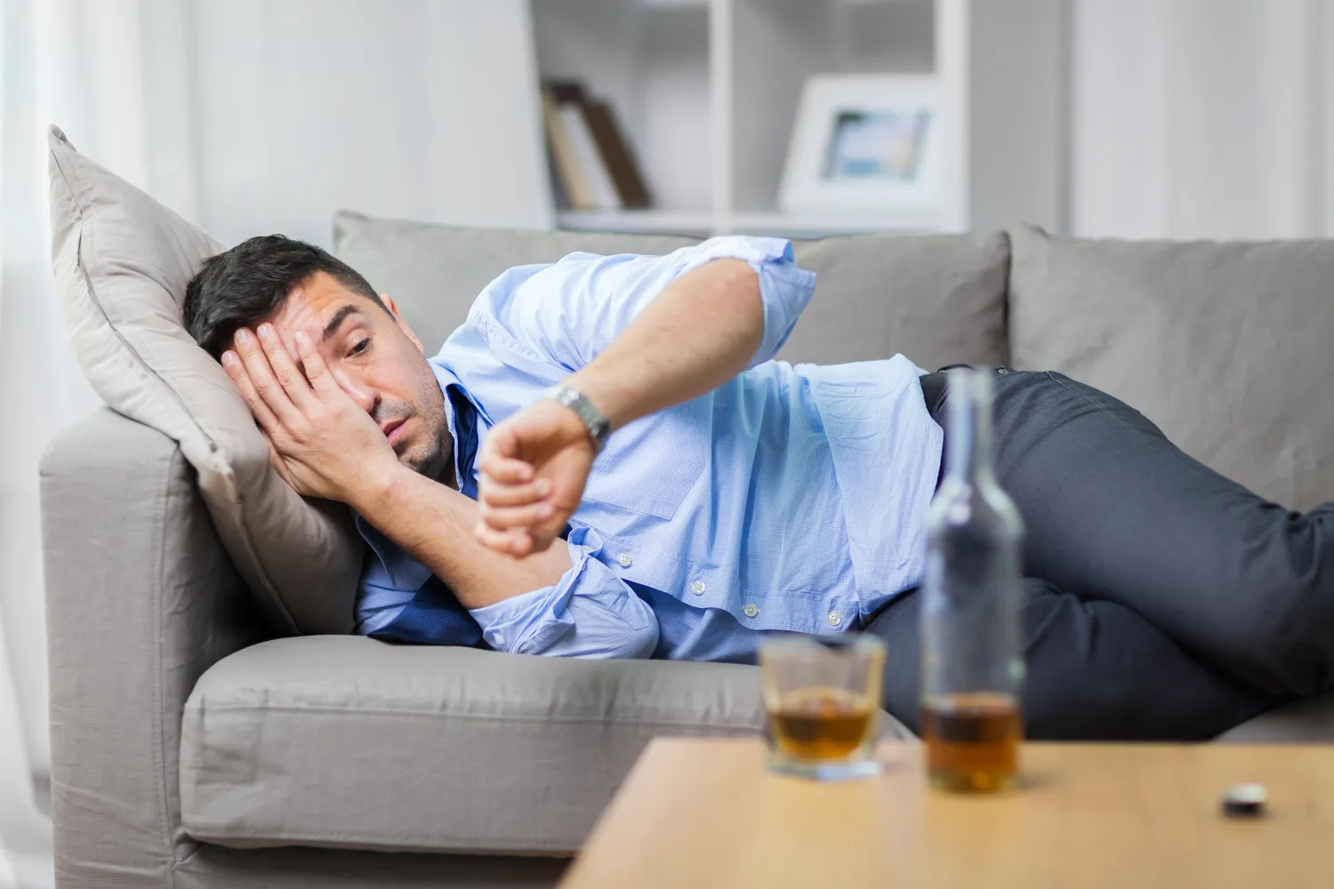 Jak psychiatra rozpoznaje alkoholizm?